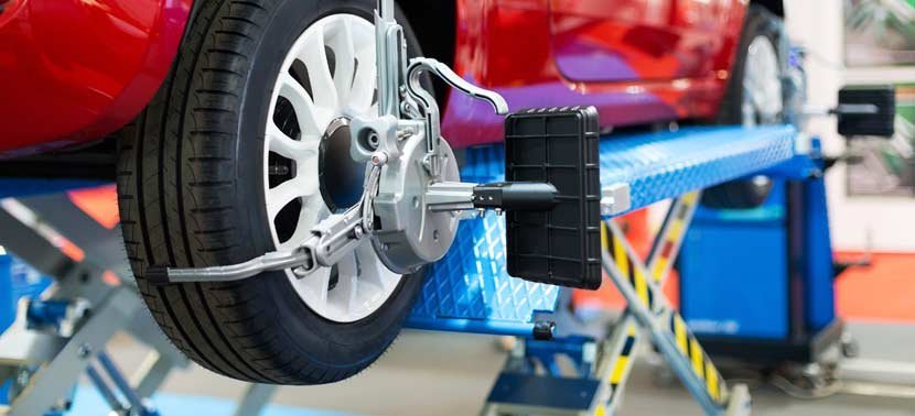 Image Wheel Alignment vs Wheel Balancing