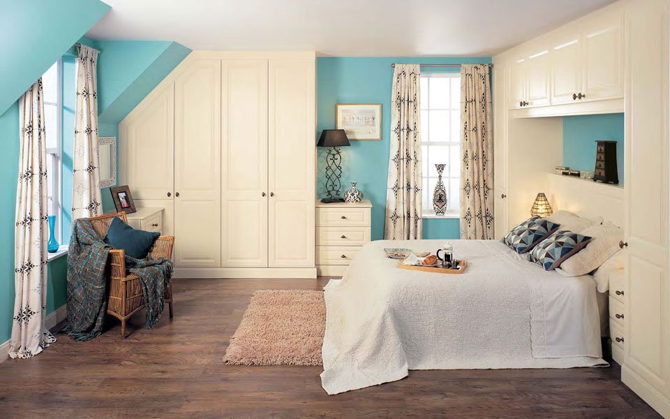 Why Fitted Furniture is the Ideal Choice for Your Home