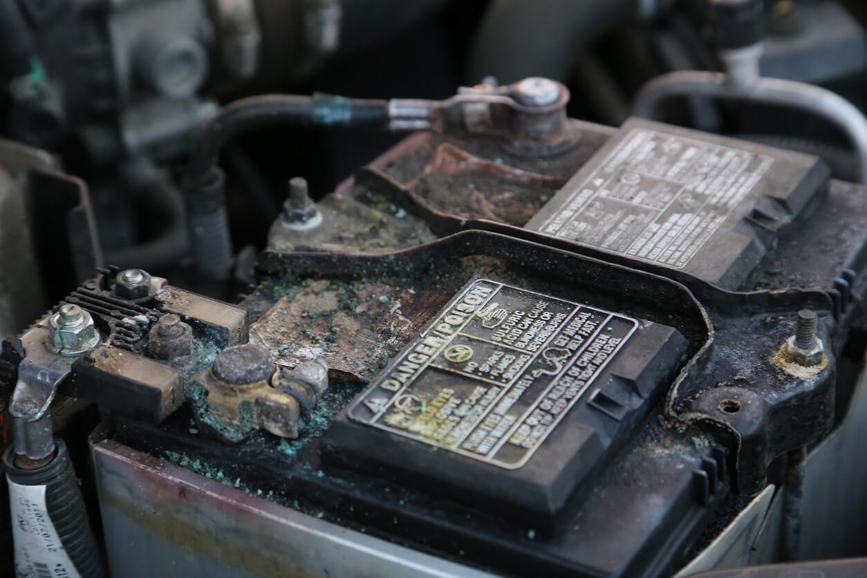 What Are Signs Of A Bad Car Battery